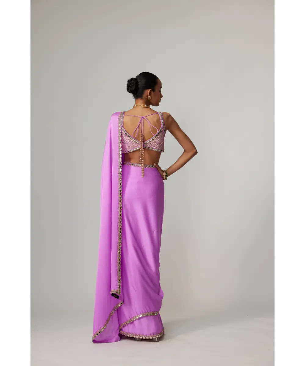 VVANI VATS - Mauve Saree Set